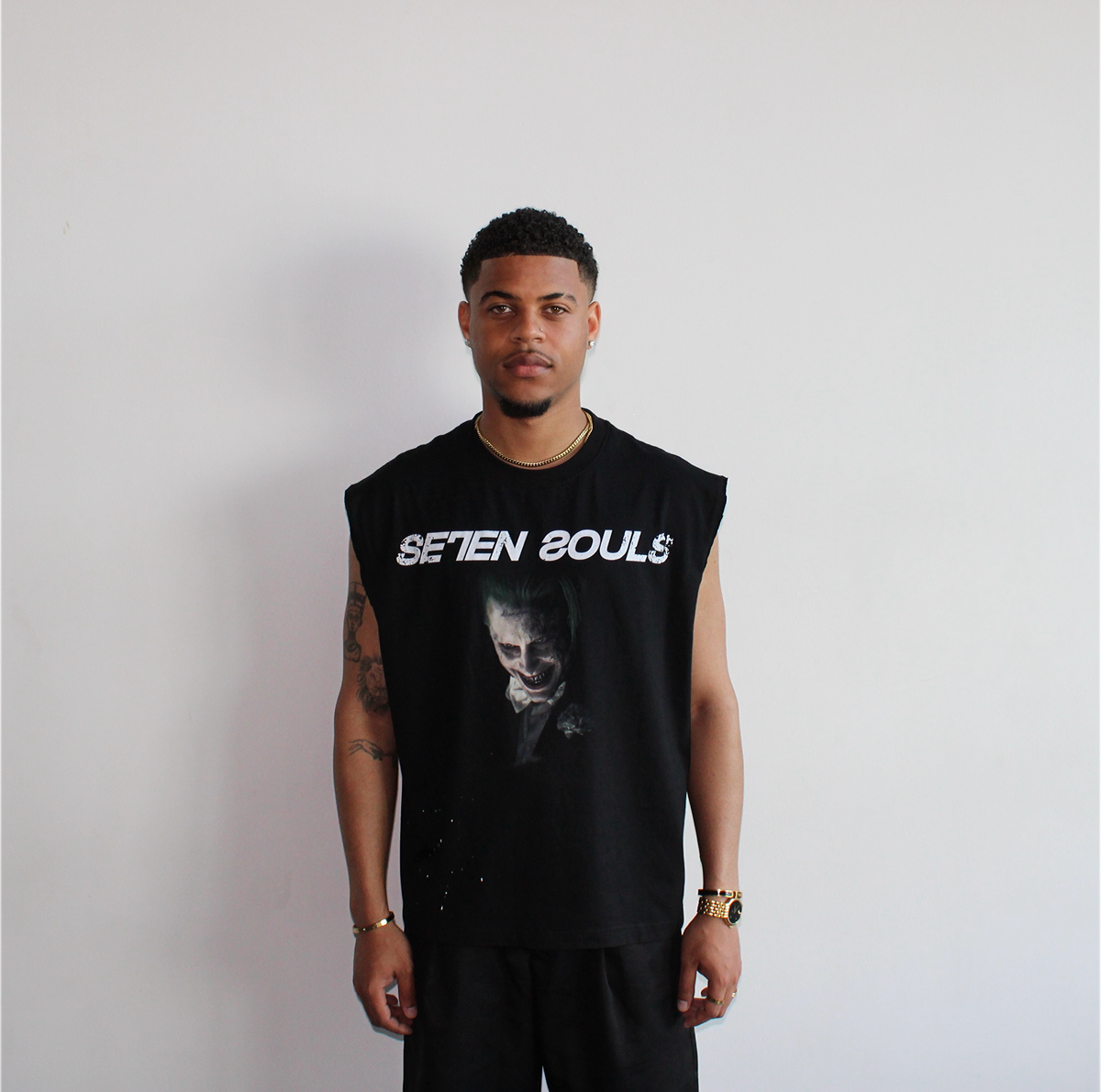 SE7EN SOULS CUTOUT JOKER TEE